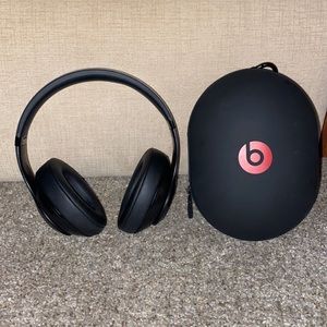 Beats by Dr. Dre - Beats Studio³ Wireless Noise Cancelling Headphones